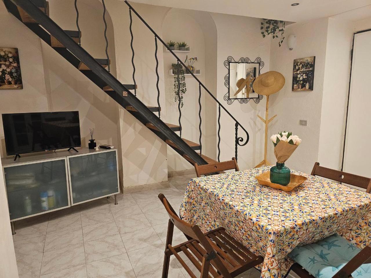 La Maison Bouganville Salerno Eksteriør billede